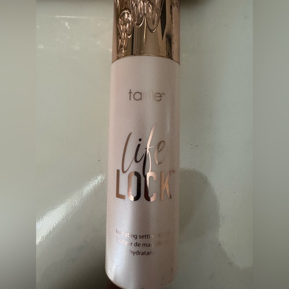Tarte Life Lock Setting Spray - Light Pink - Picture 6 of 10